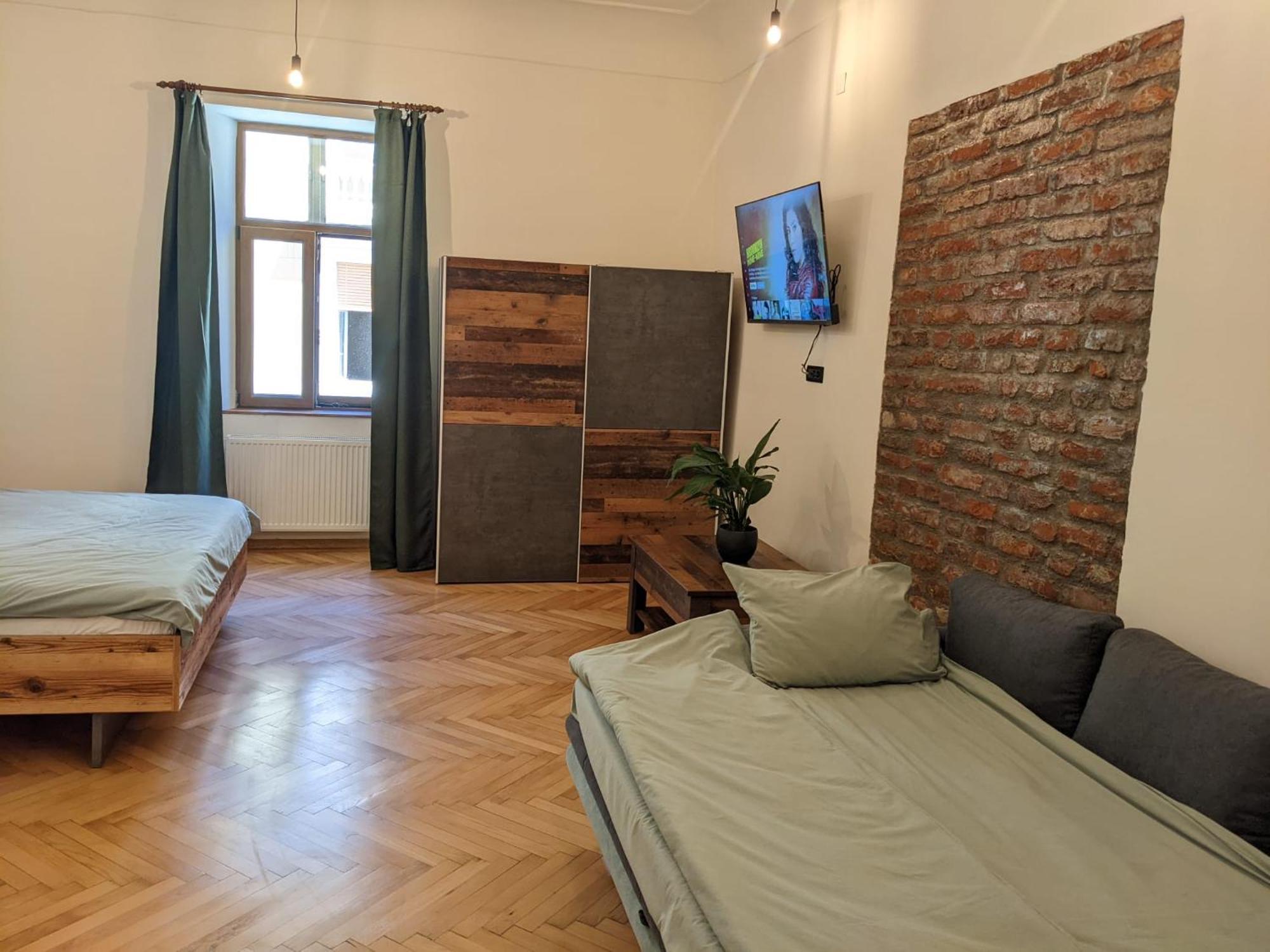 Industrique Home - 3 Bedroom Apartment Timişoara Extérieur photo